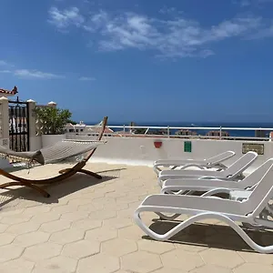https://apartamento-los-cristianos-los-cristianos-tenerife.tenerifehoteles.net