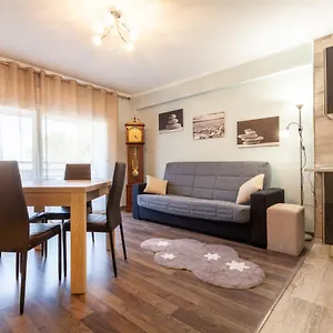 https://portpirata-room.top-hotels-tarragona.com